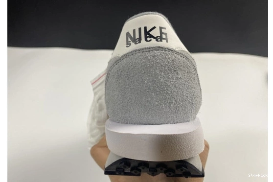Fragment sacai Nike LD SF DH2684-001 Grey Waffle 0226